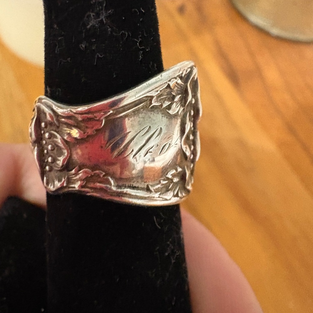 Sterling Silver Vintage Spoon Ring size 5 - Picture 4 of 15